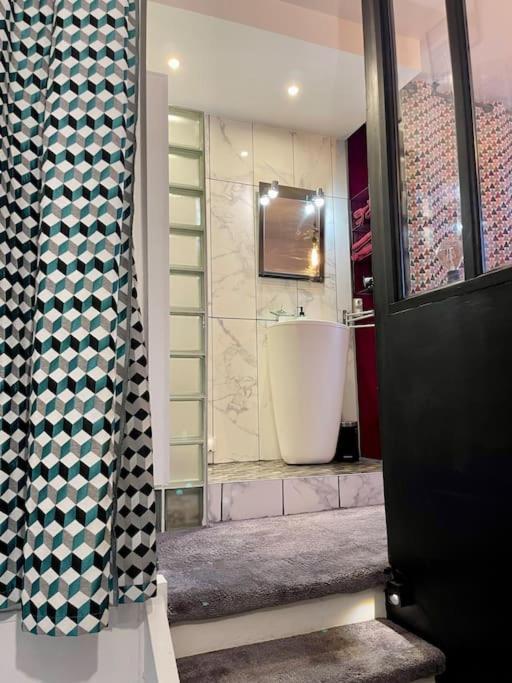 Apartmán Duplex Hyper-Centre Avec Sa Cour Privee Angers Exteriér fotografie