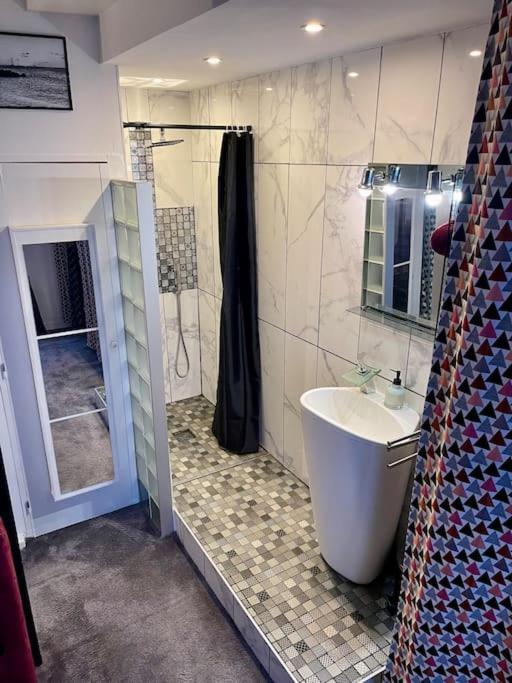 Apartmán Duplex Hyper-Centre Avec Sa Cour Privee Angers Exteriér fotografie